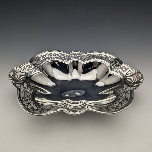 1902 British Antique Sterling Silver Dish 141g Harrison Brothers